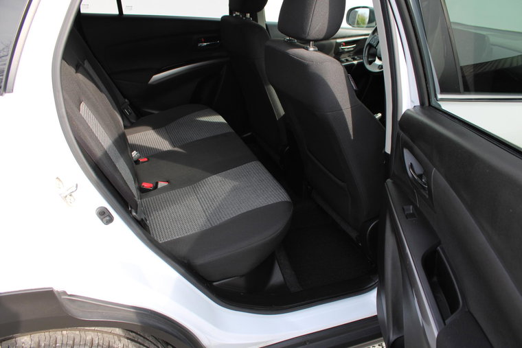 Vehicle Image 14