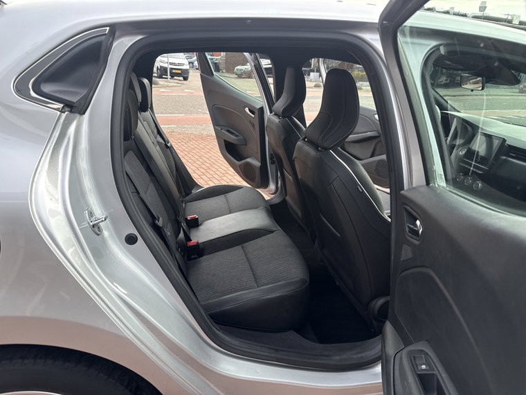 Vehicle Image 45