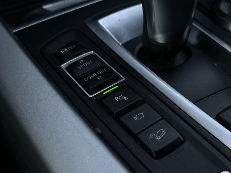 Vehicle Image 41