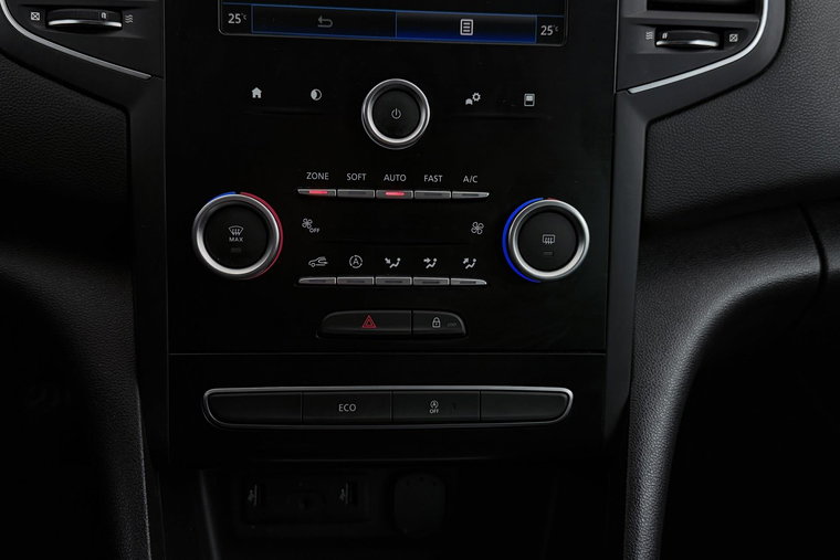 Vehicle Image 24