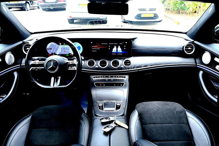 Vehicle Image 40