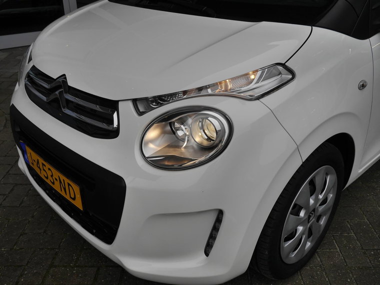 Vehicle Image 23