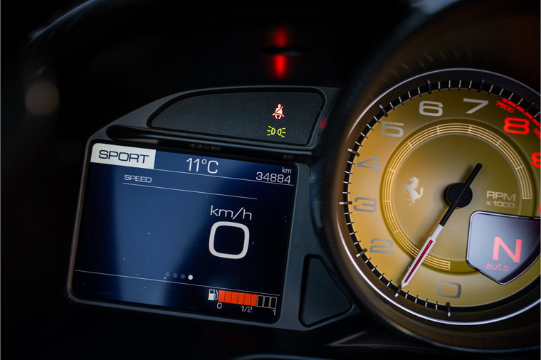 Vehicle Image 15