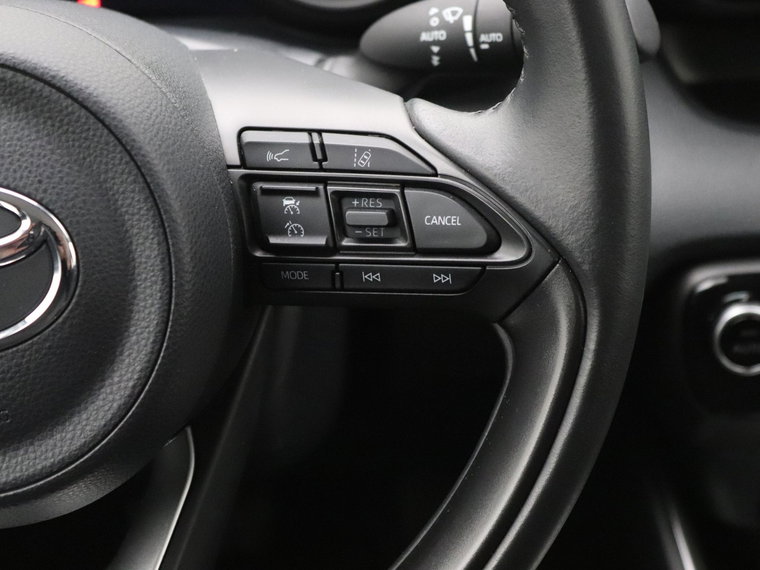 Vehicle Image 27