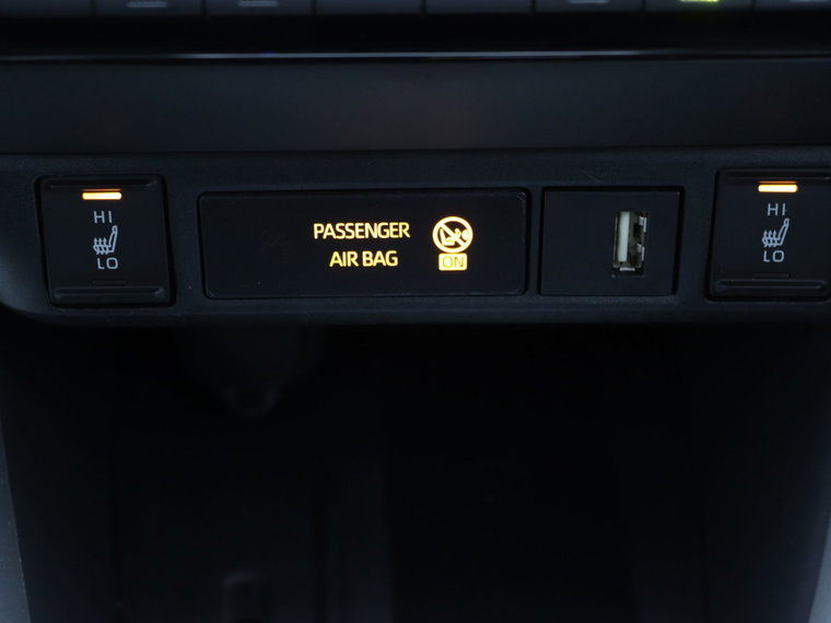 Vehicle Image 28