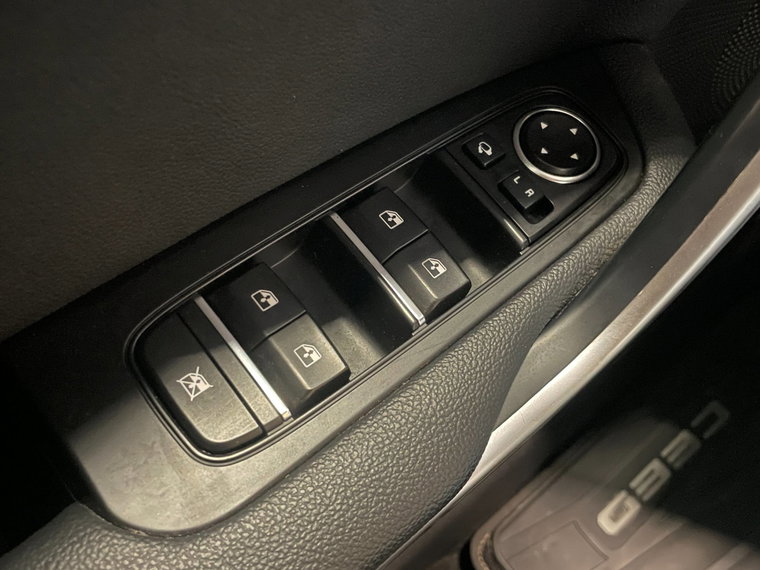 Vehicle Image 47
