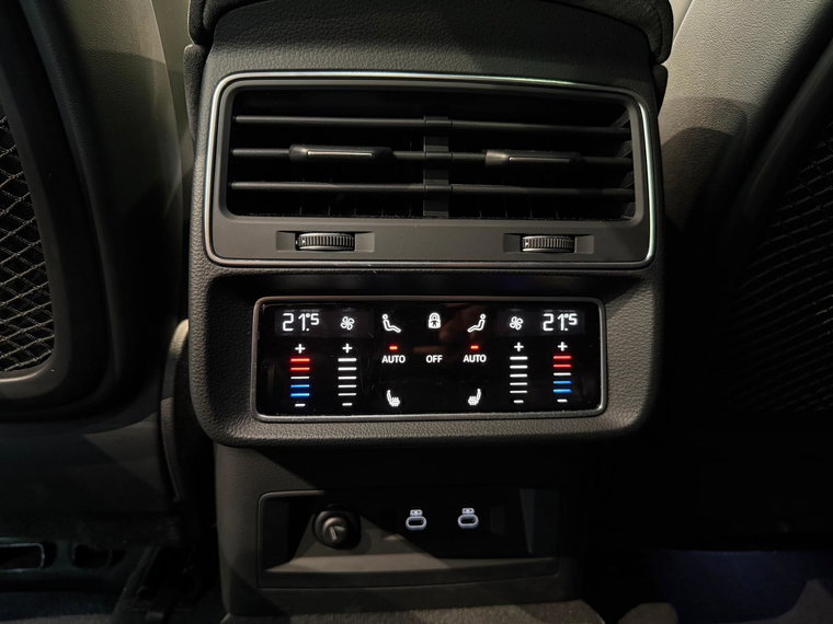 Vehicle Image 39
