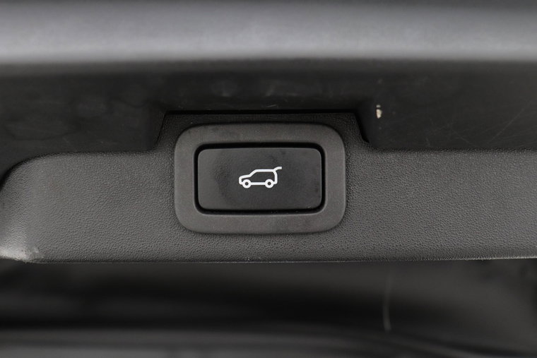 Vehicle Image 46