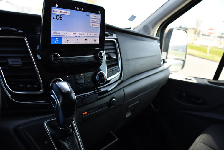 Vehicle Image 18