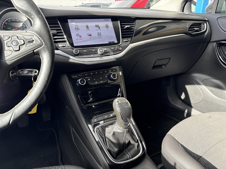 Vehicle Image 19