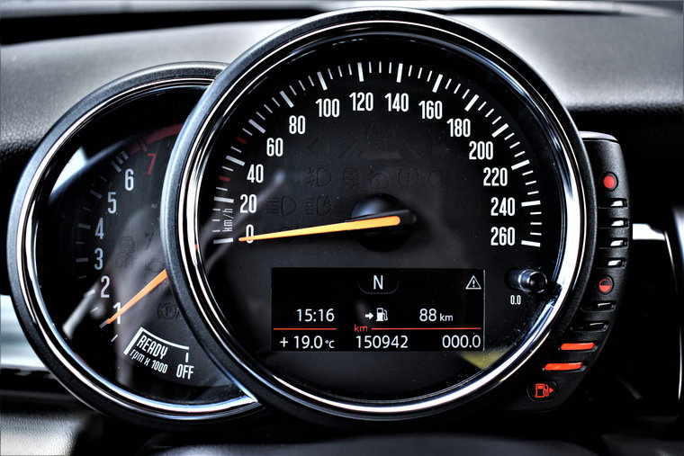 Vehicle Image 28