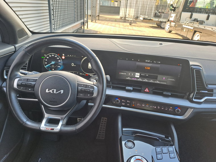 Vehicle Image 30