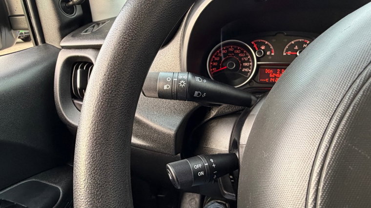Vehicle Image 23