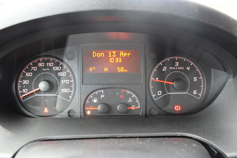 Vehicle Image 14