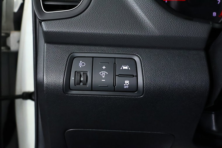 Vehicle Image 26
