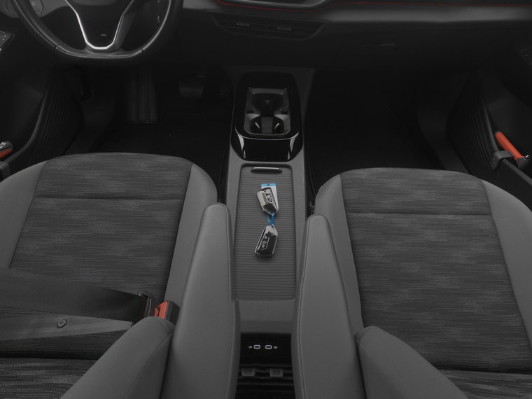 Vehicle Image 13