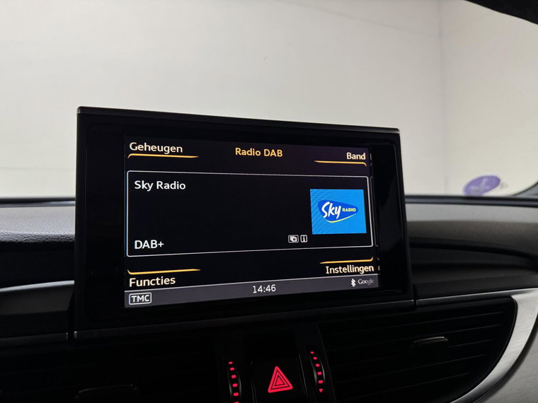 Vehicle Image 38
