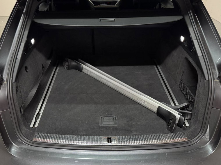 Vehicle Image 50
