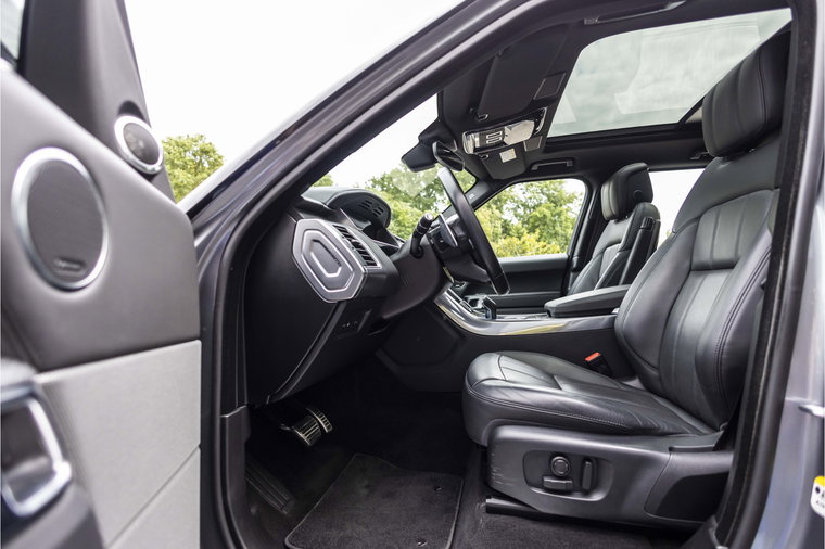 Vehicle Image 22