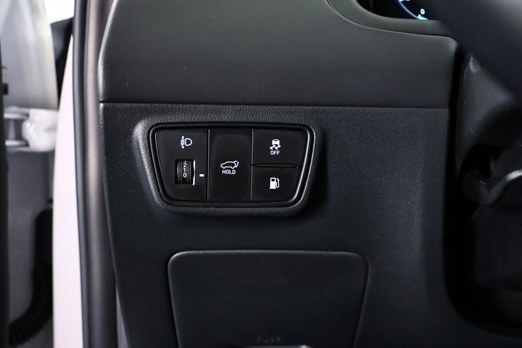 Vehicle Image 24