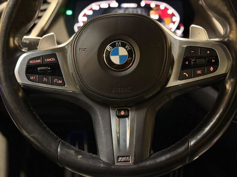 Vehicle Image 35