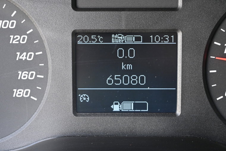 Vehicle Image 15