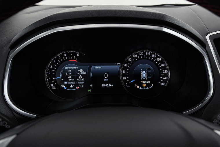 Vehicle Image 19