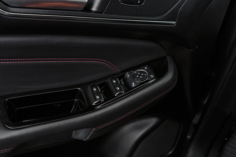 Vehicle Image 36