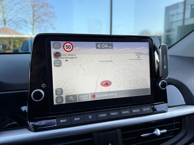 Vehicle Image 35