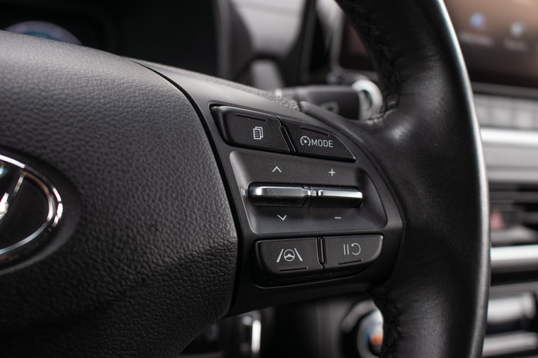 Vehicle Image 35