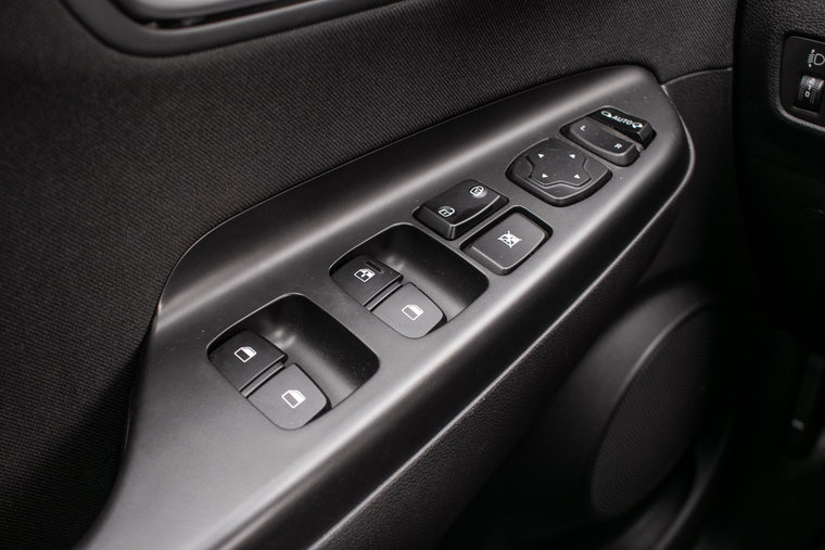 Vehicle Image 37