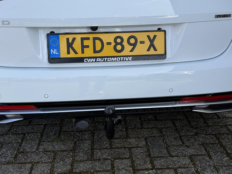 Vehicle Image 48