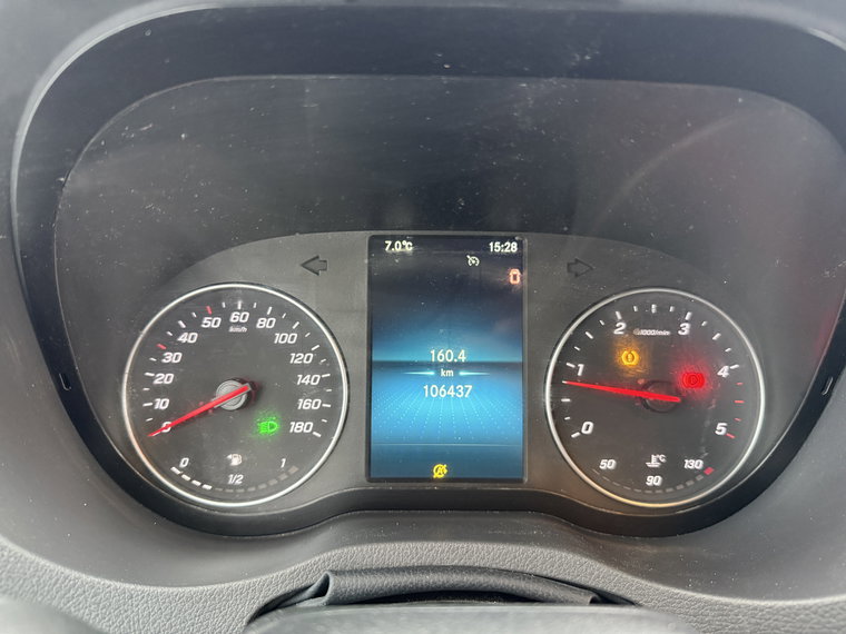 Vehicle Image 26