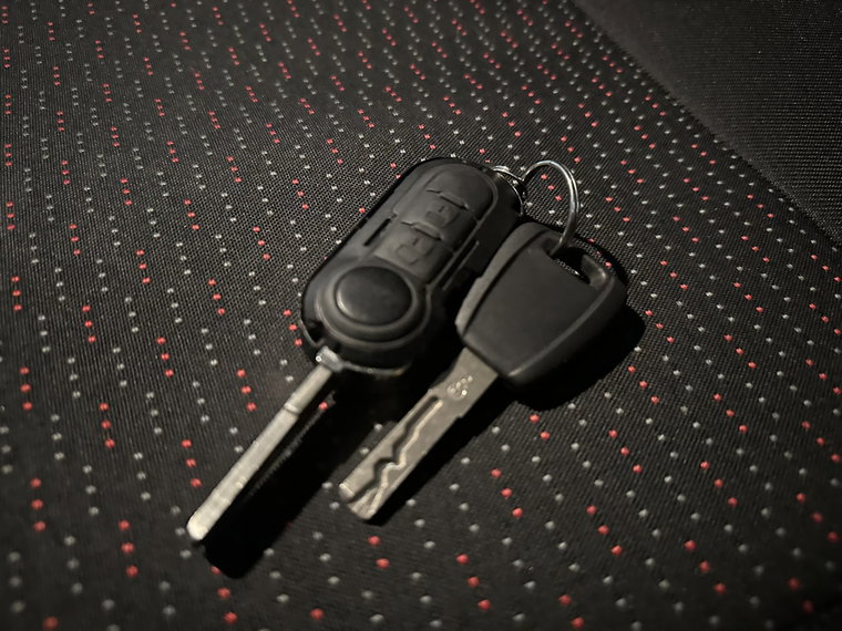 Vehicle Image 18