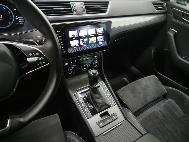 Vehicle Image 36