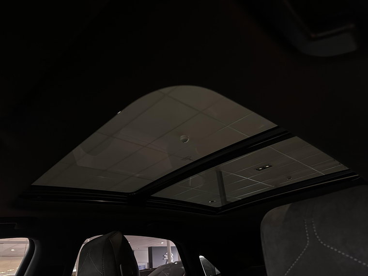 Vehicle Image 46