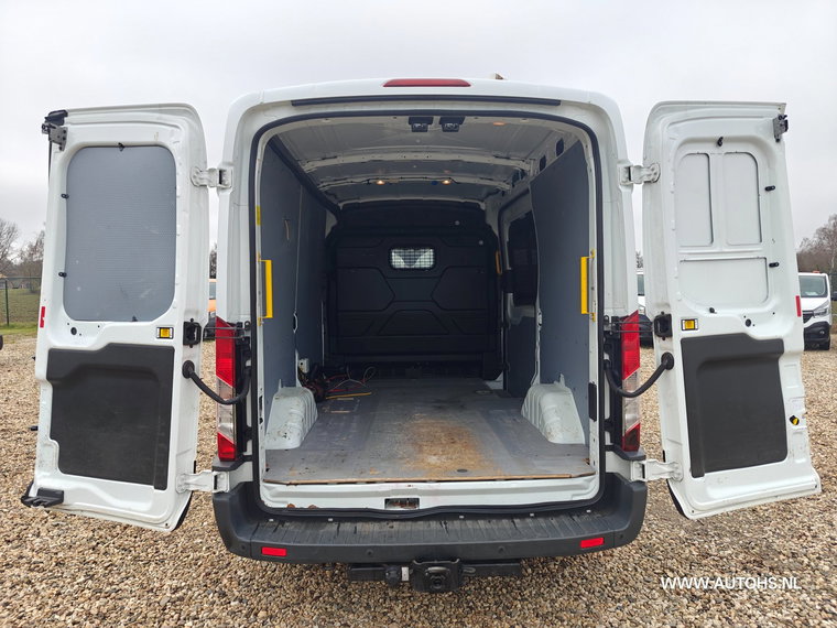 Vehicle Image 27