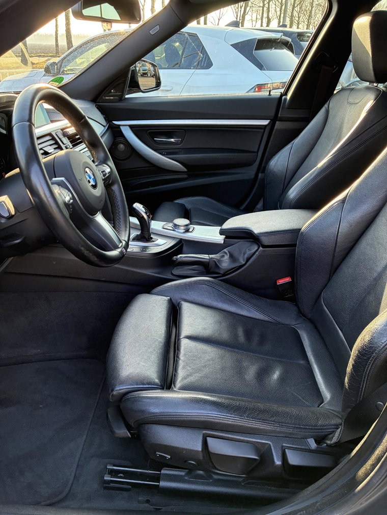 Vehicle Image 39