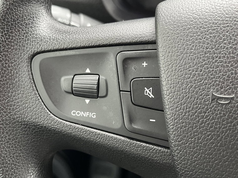 Vehicle Image 27