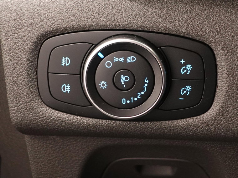 Vehicle Image 24