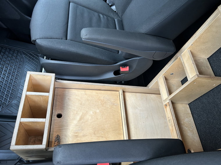 Vehicle Image 28