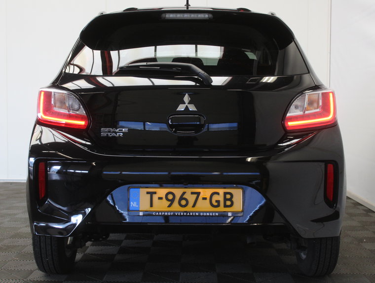 Vehicle Image 37