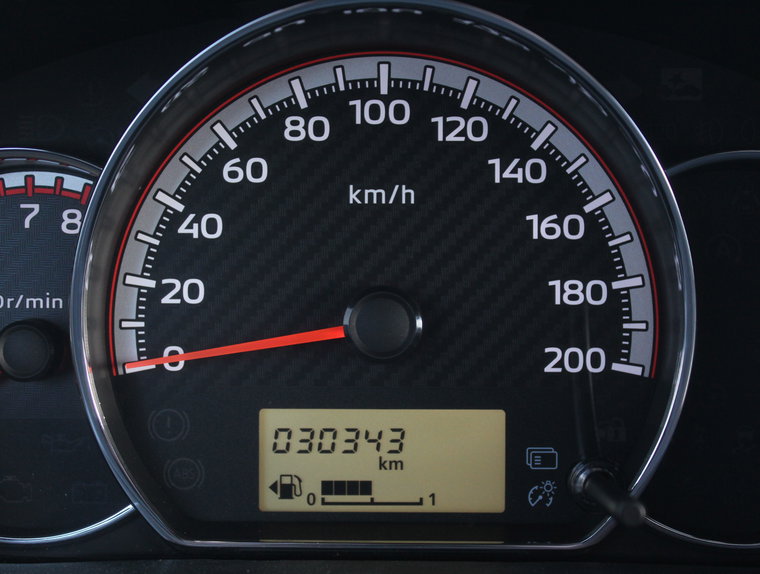 Vehicle Image 9