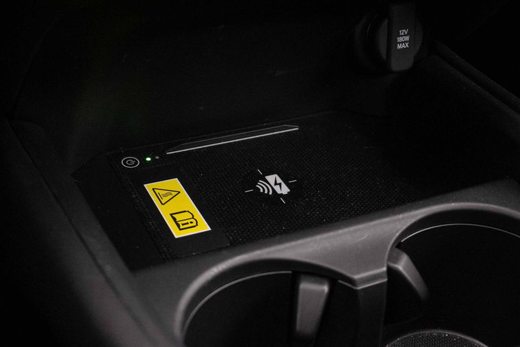 Vehicle Image 24