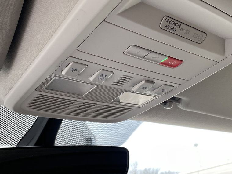 Vehicle Image 23