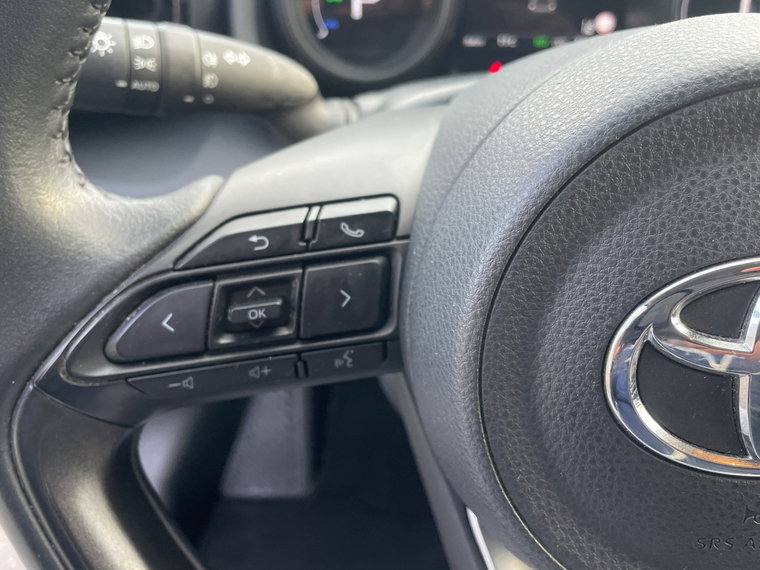 Vehicle Image 19