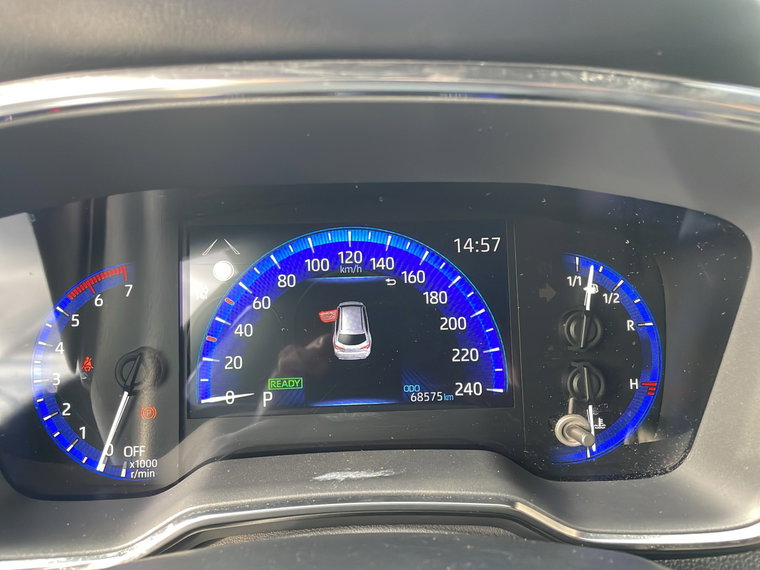 Vehicle Image 13
