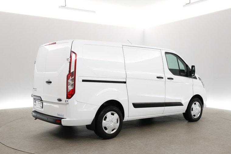 Vehicle Image 26