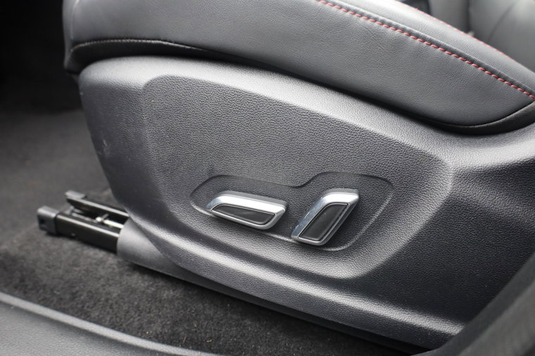 Vehicle Image 39