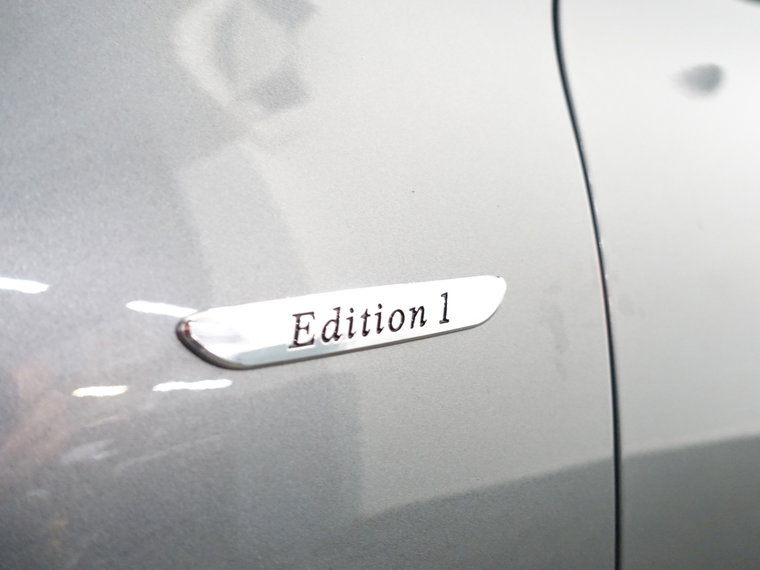 Vehicle Image 37